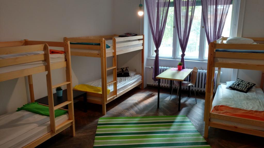 Hostel Krakow Color Sarego Krasków Exterior foto